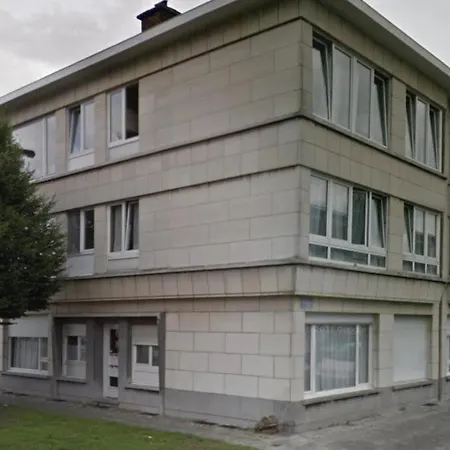 Antwerp Hideaway, Outside Of Low Emission Zone *